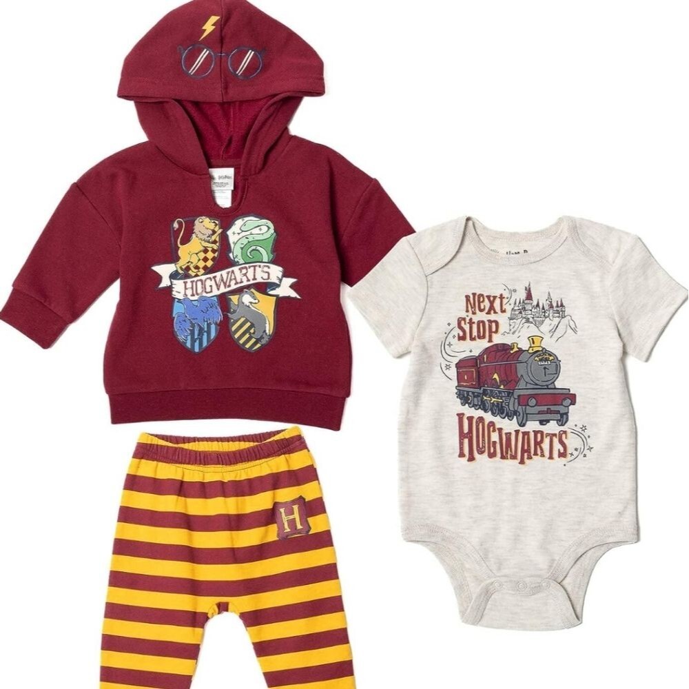 NWT Harry Potter 3 Piece Bodysuit, Pants, and Hoodie Set
